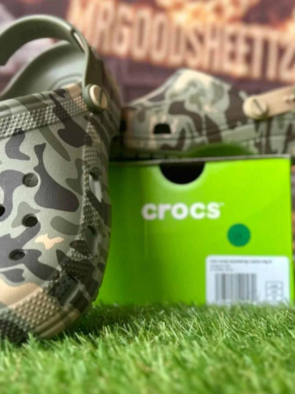 🪖 Brand New Crocs Classic Snap Backstrap Camo Clogs – Kids J6 | Camo/Multi | Or